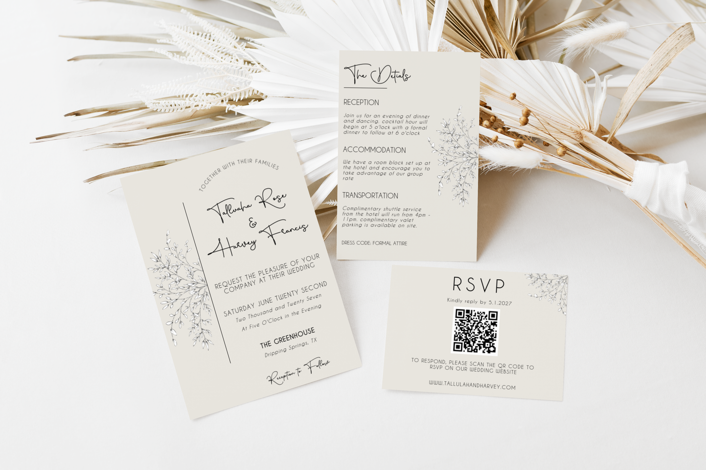 Modern Tallulah Wedding Invitation Suite in Four Colors EWP005