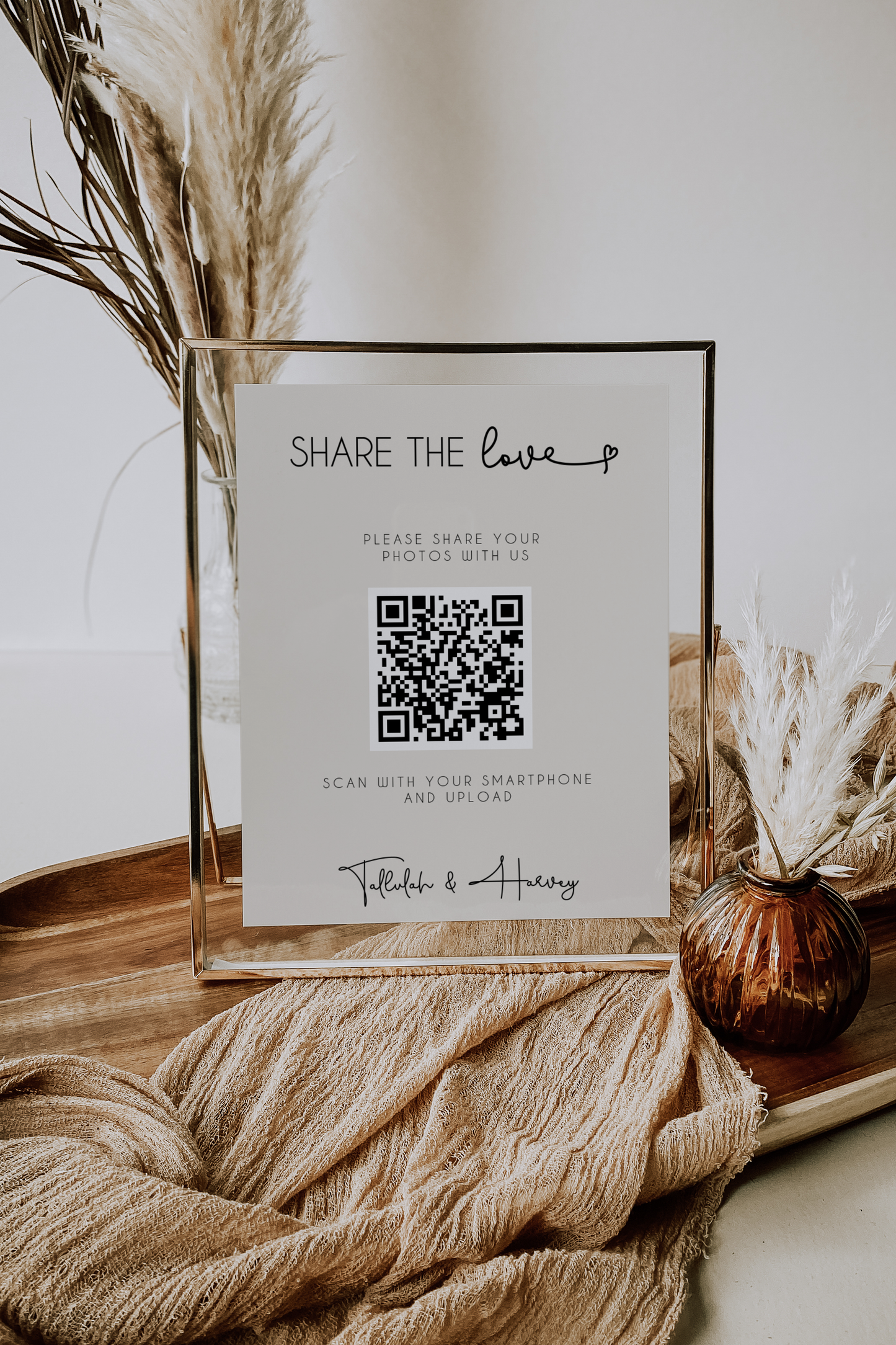 Tallulah Share The Love Photo Sign Template EWP005